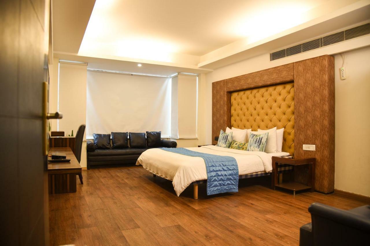Virohaa Hotel Új-Delhi Kültér fotó