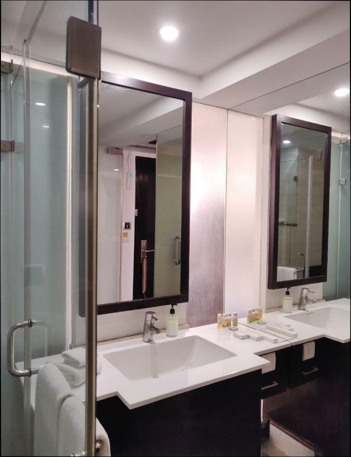 Virohaa Hotel Új-Delhi Kültér fotó