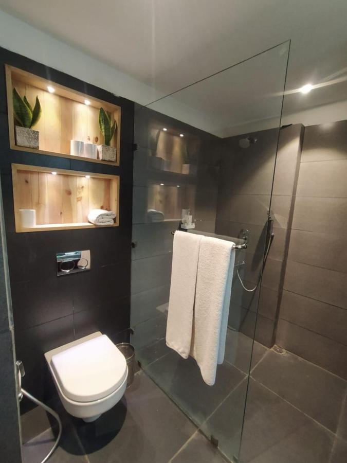 Virohaa Hotel Új-Delhi Kültér fotó
